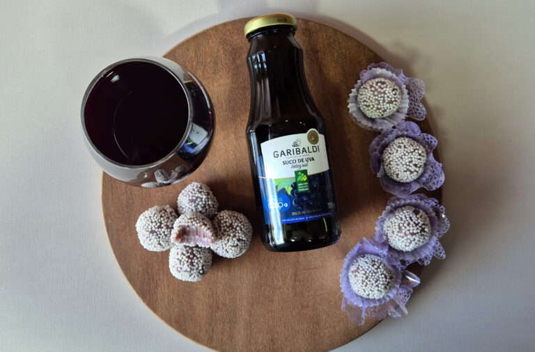 Brigadeiro de suco de uva convida família a saborear o Dia das Crianças